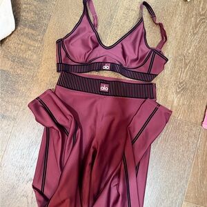 ALO Yoga Women's Burgundy Leggings Set